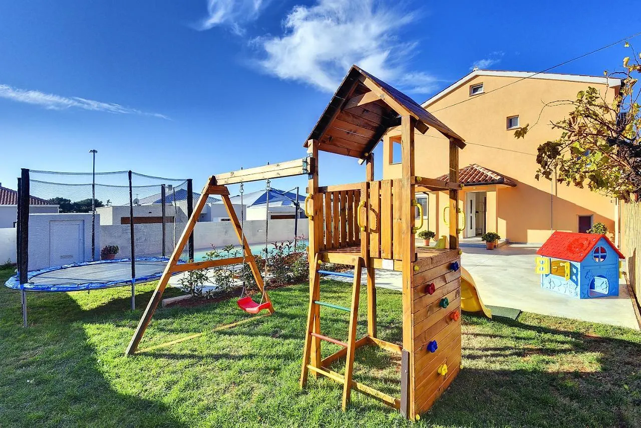 Villa Buzdonka Pula Holiday home